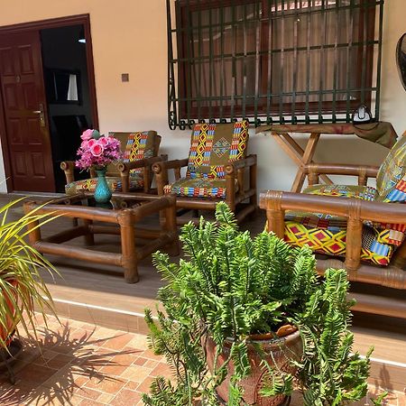 Santa Monica Home Lodge Senchi Екстериор снимка
