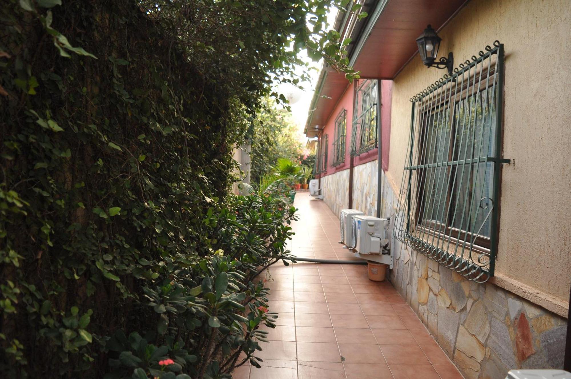 Santa Monica Home Lodge Senchi Екстериор снимка