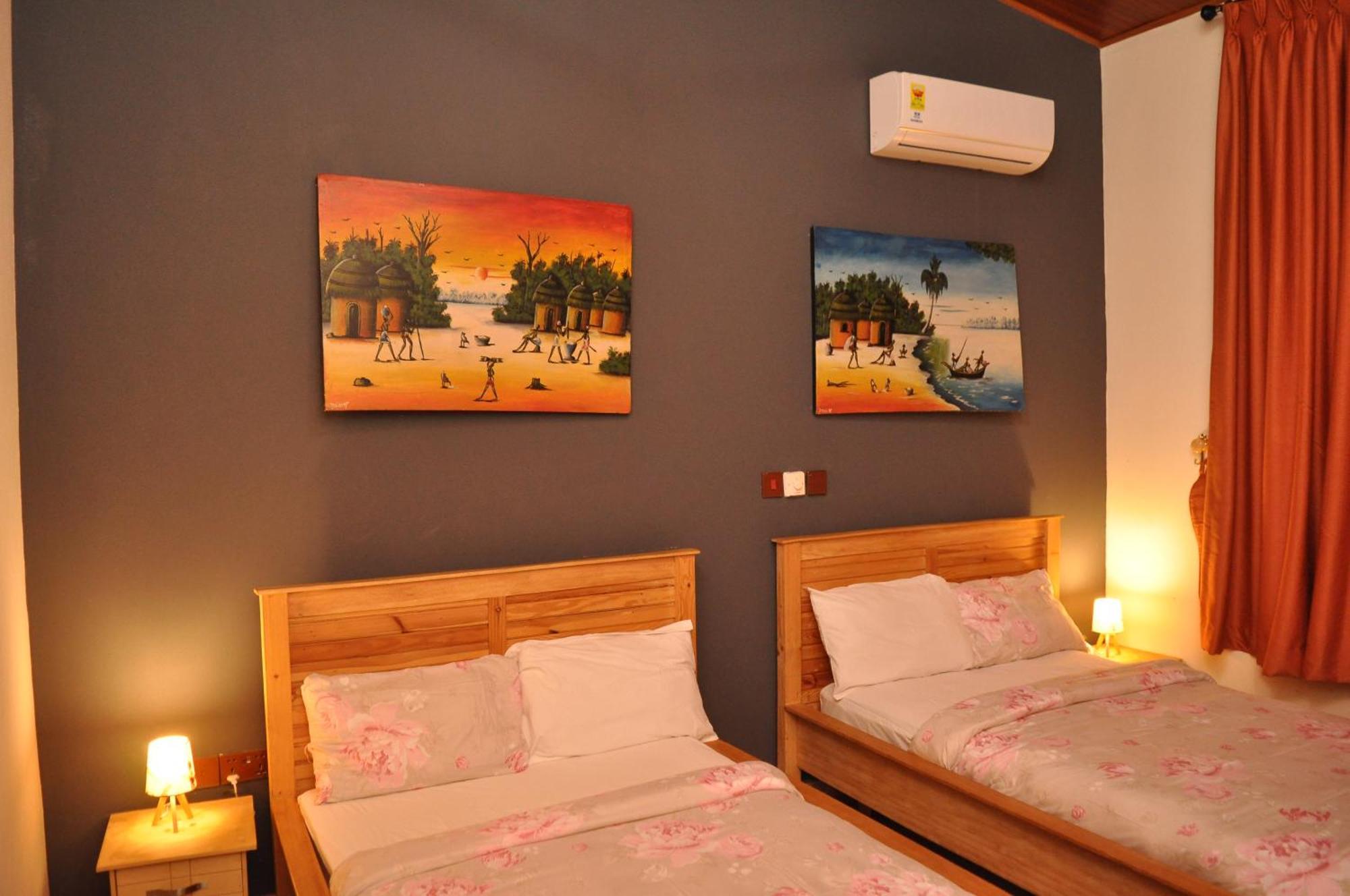 Santa Monica Home Lodge Senchi Екстериор снимка