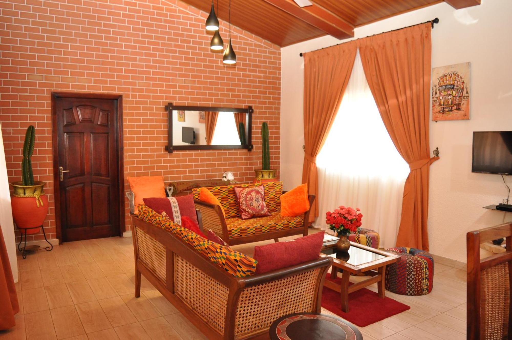 Santa Monica Home Lodge Senchi Екстериор снимка